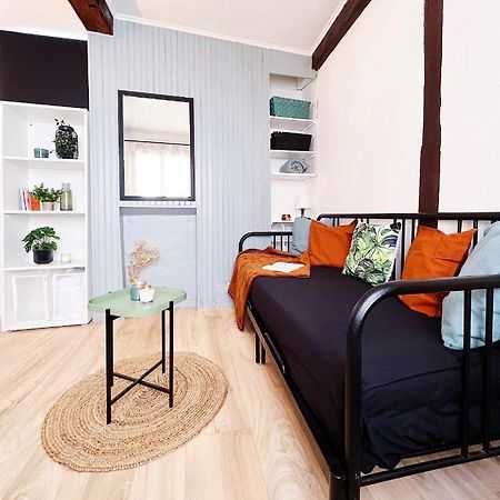 Superbe Studio Au Centre D'Orleans Διαμέρισμα Εξωτερικό φωτογραφία